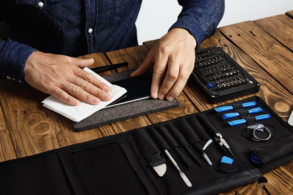 Phone Repair Service