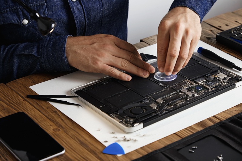 iPad repair services available across Orlando